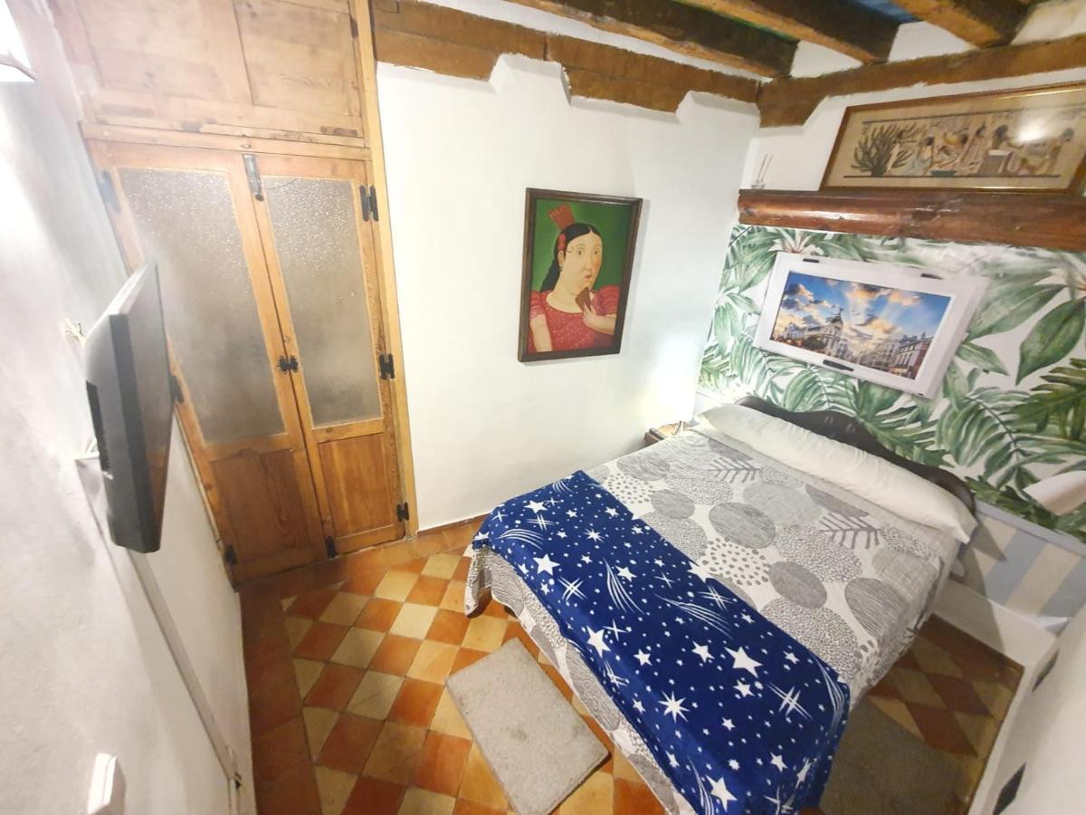 Alfonso VI , Plaza Mayor Apartaments & Rooms Madrid Dış mekan fotoğraf